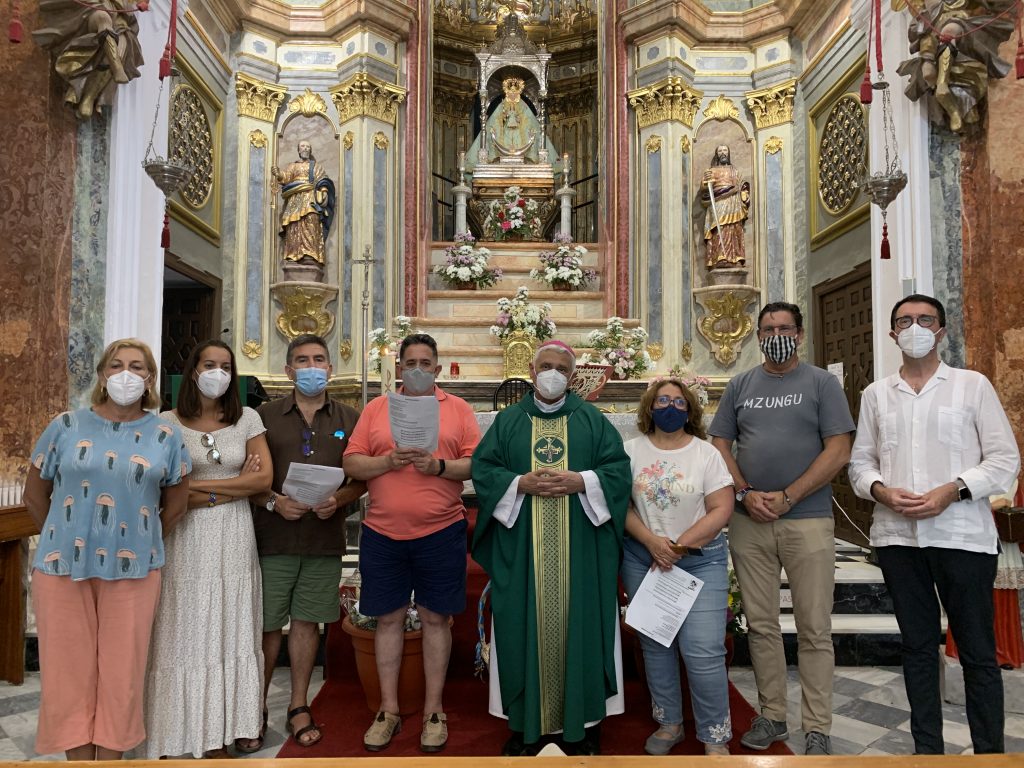 Eucaristía presidida por d. Rafael Zornoza Boy, Obispo de Cádiz y Ceuta.